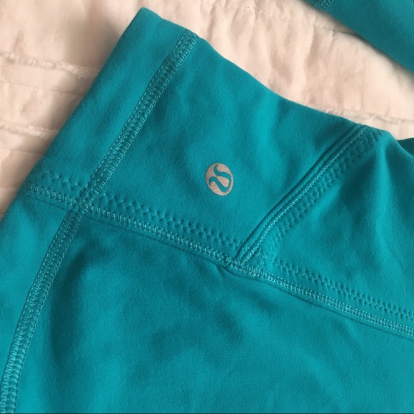 Lululemon Long Sleeve Jacket - Picture 3 of 4